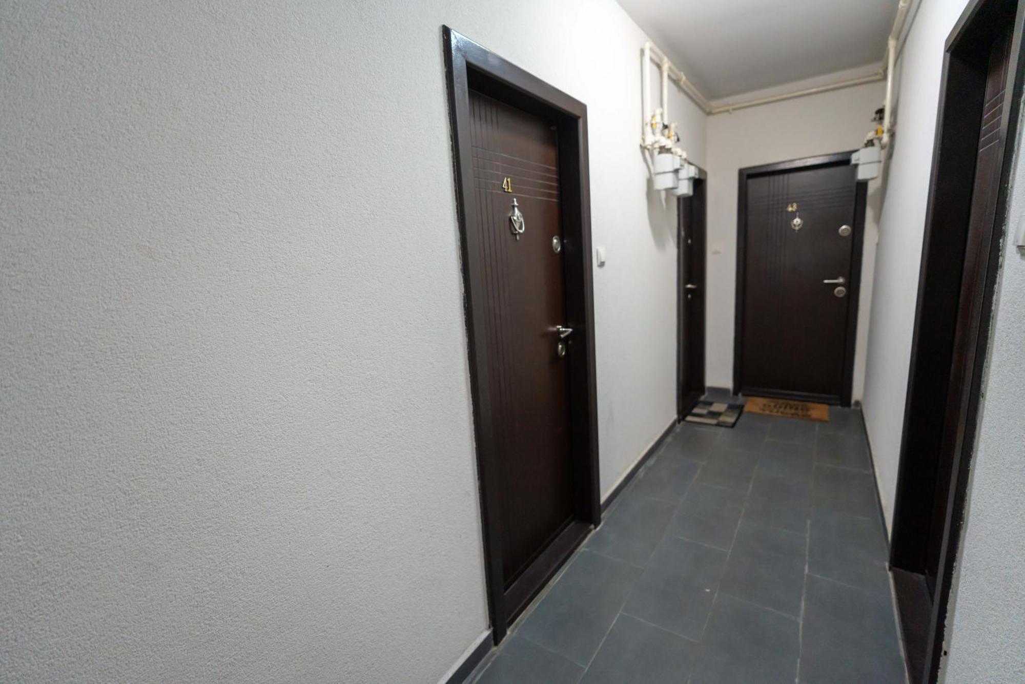 Hotel Studio Titan Bukarest Eksteriør billede